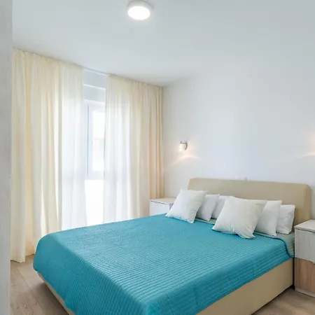 Eses Apartment