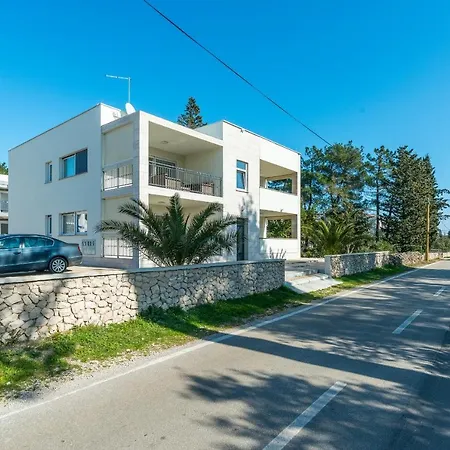 Apartment Eses